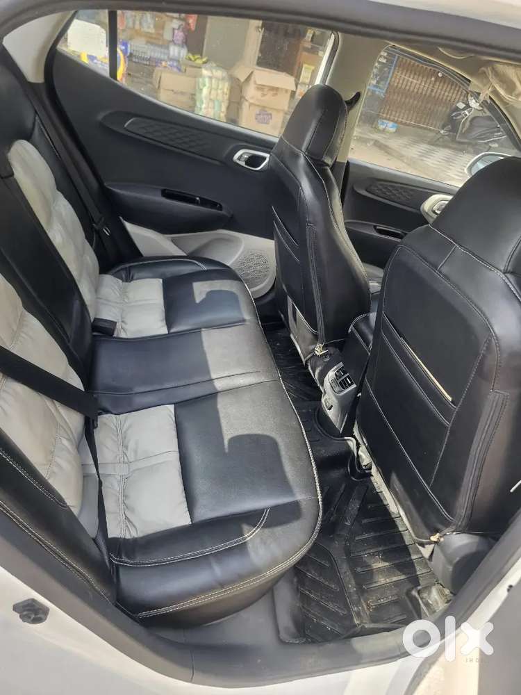 Hyundai Aura Sx 2023