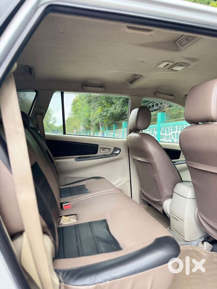 Toyota Innova, 2015, Diesel