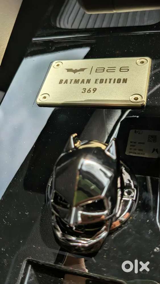 Mahindra Be6 Batman Edition - Badge Number 369