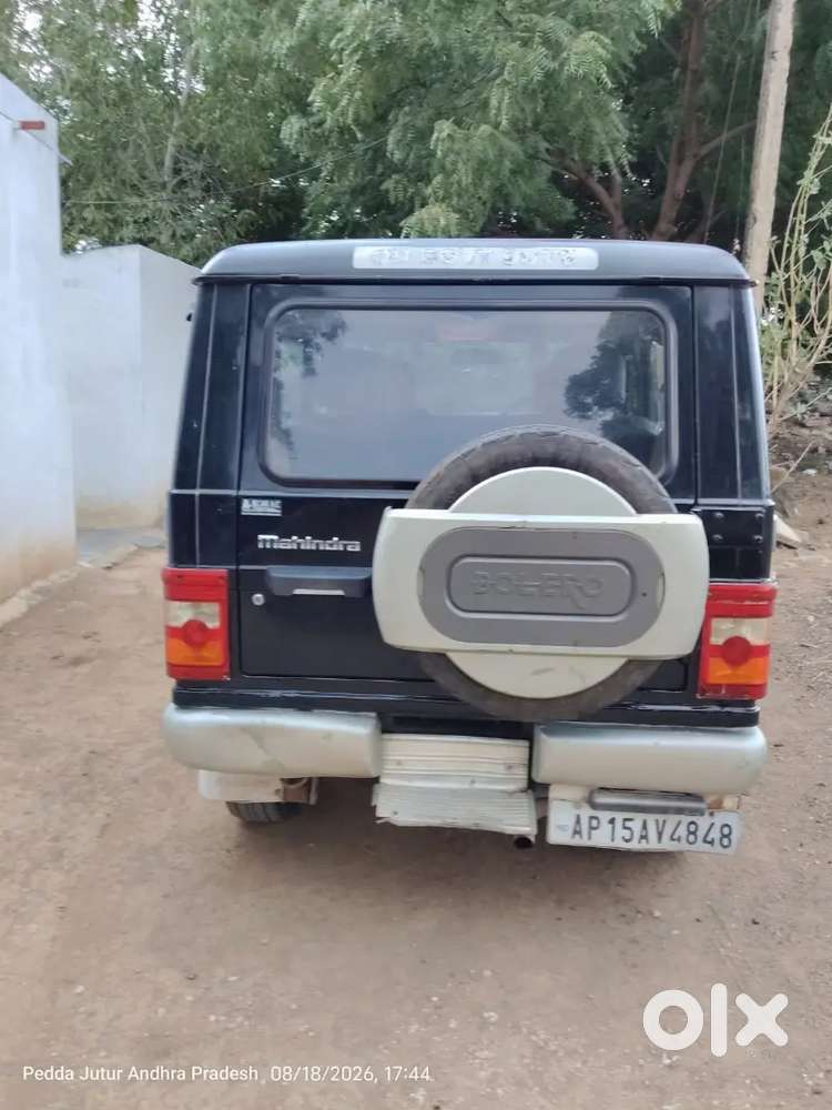 Mahindra Bolero Slx 2011 Year