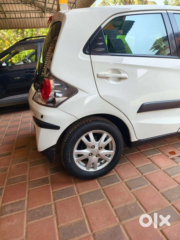 Honda Brio 2014 Petrol 28000 Km Driven
