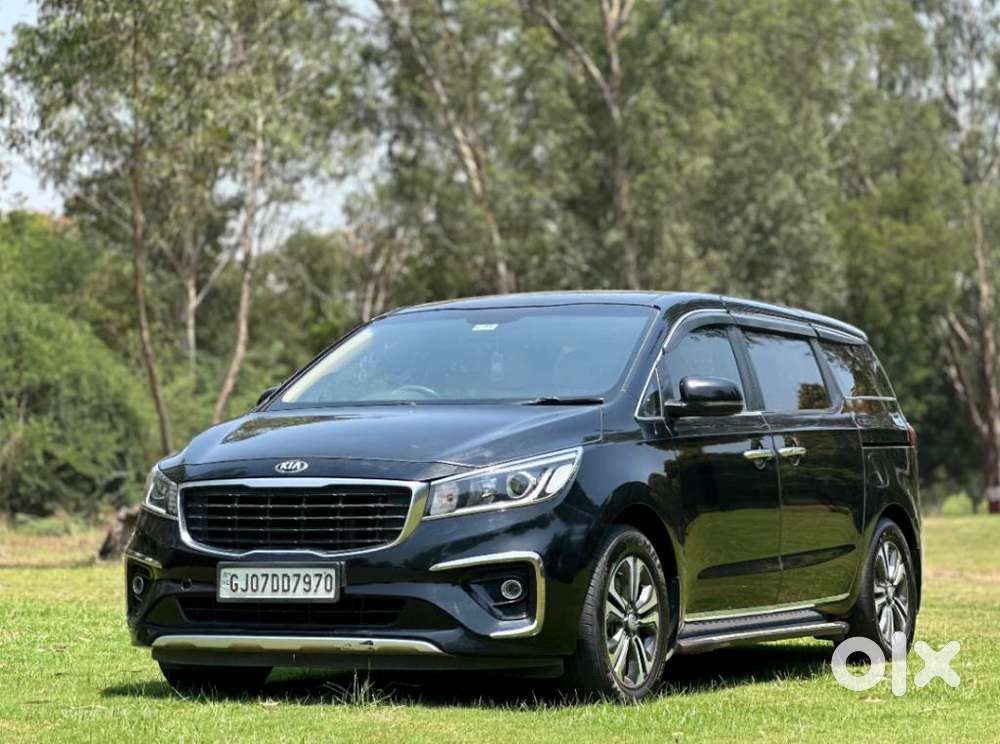 Kia Carnival Premium, 2021, Diesel