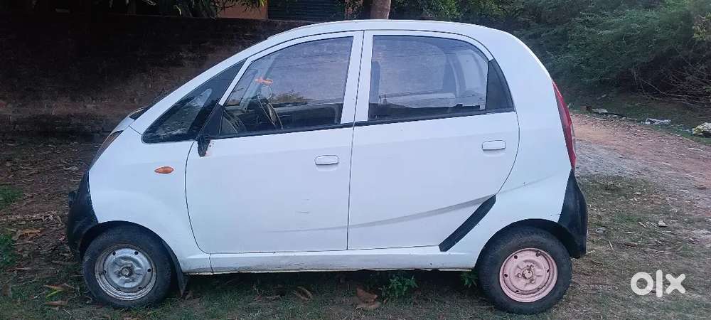 Tata Nano 2012