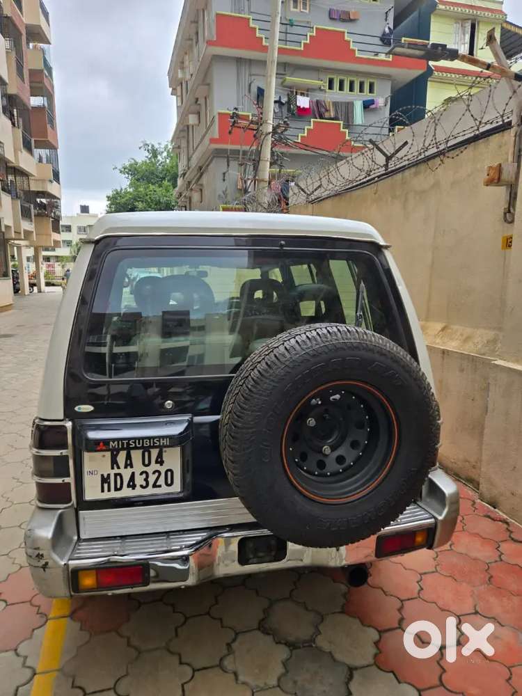 Mitsubishi Pajero Glx