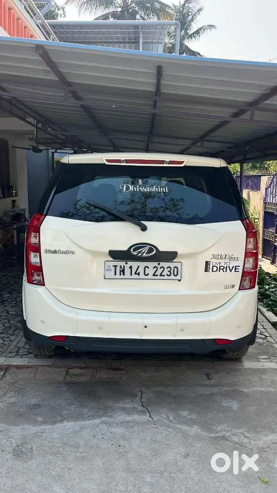 Mahindra Xuv500 2015 Diesel 150000 Km Driven
