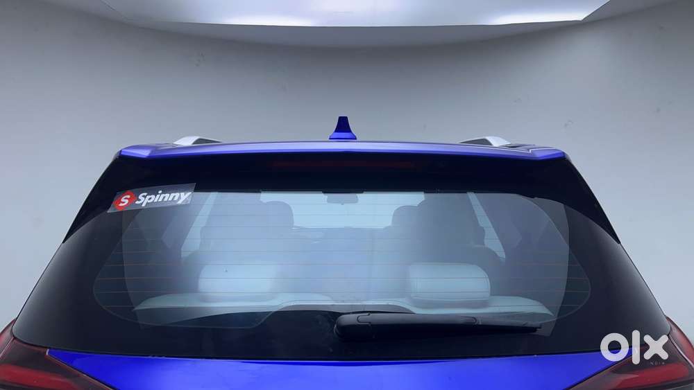 Mahindra Xuv700 2.0 Ax 7 Petrol At Luxury Pack Str, 2023, Petrol