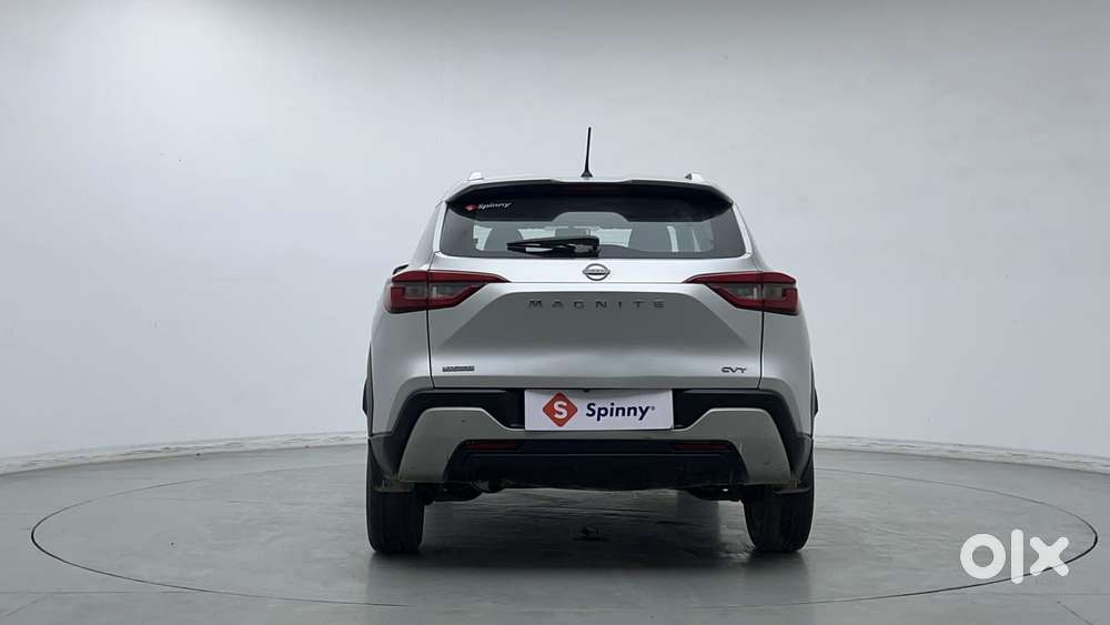 Nissan Magnite 1.0 Xv Turbo Cvt, 2022, Petrol