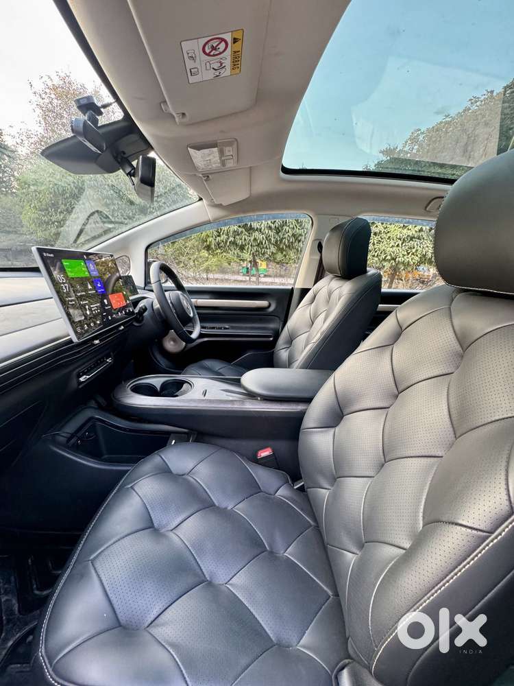 Mg Windsor Ev Essence, 2025, Electric