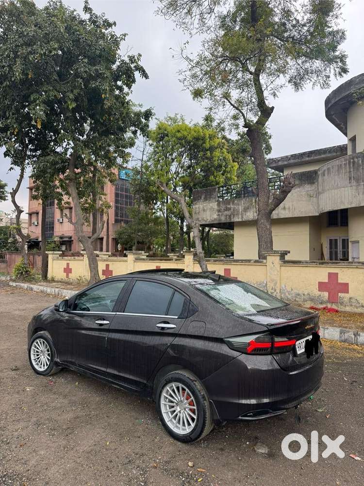 Honda City Diesel 2015 Sunroof