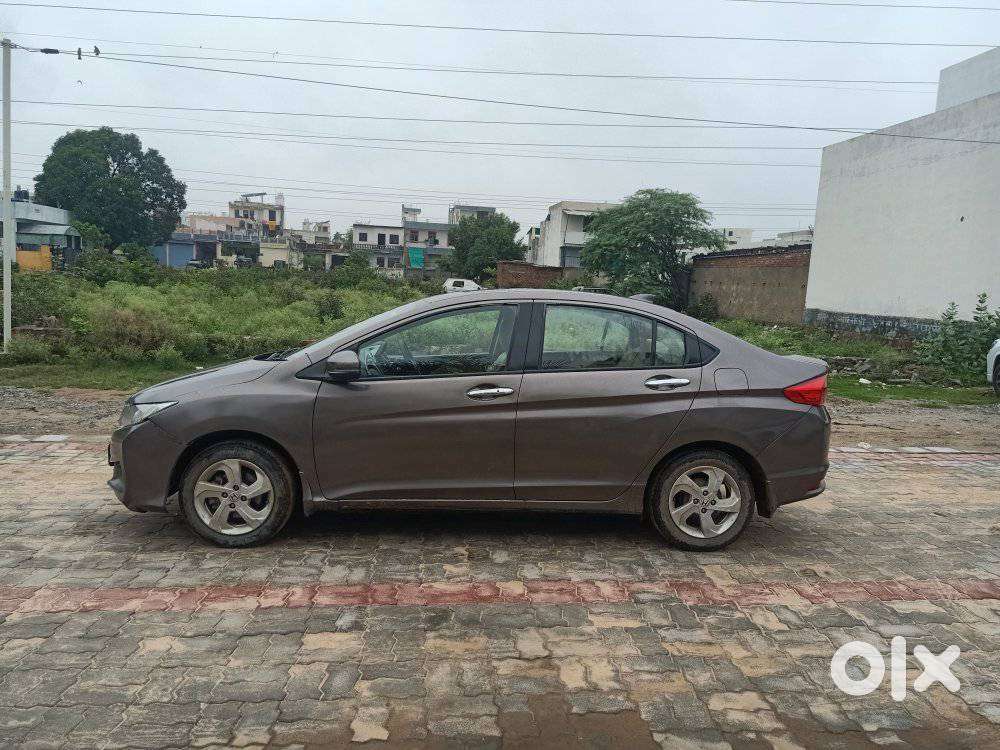 Honda City V At Sunroof I-vtec, 2014, Cng & Hybrids