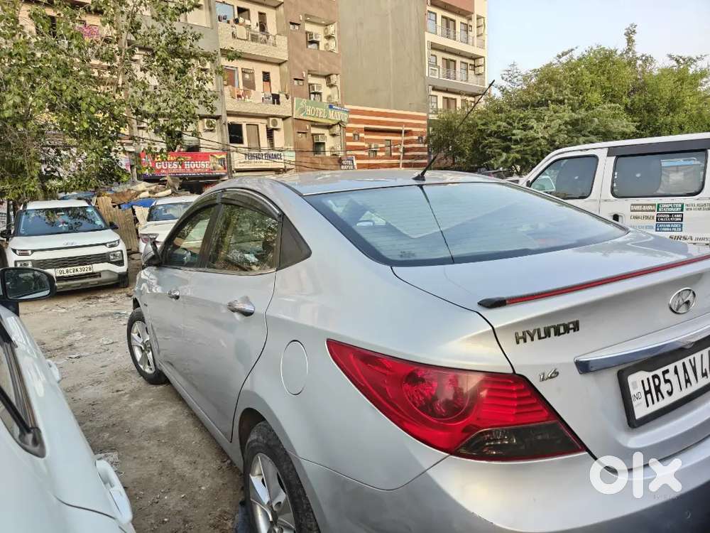 Hyundai Verna Automatic 2013
