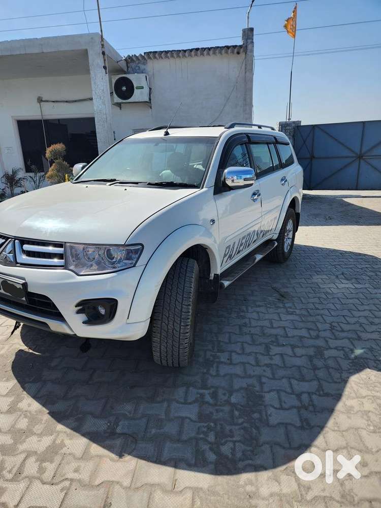 Mitsubishi Pajero Sport 2017 Diesel 85000 Km Driven