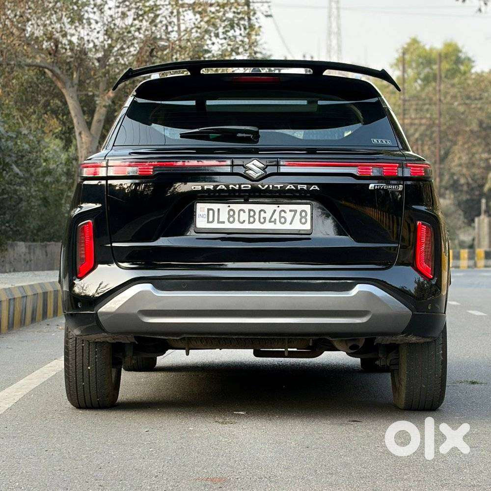 Maruti Suzuki Grand Vitara 1.5 Alpha Plus Intelligent Hybrid Ecvt, 2..
