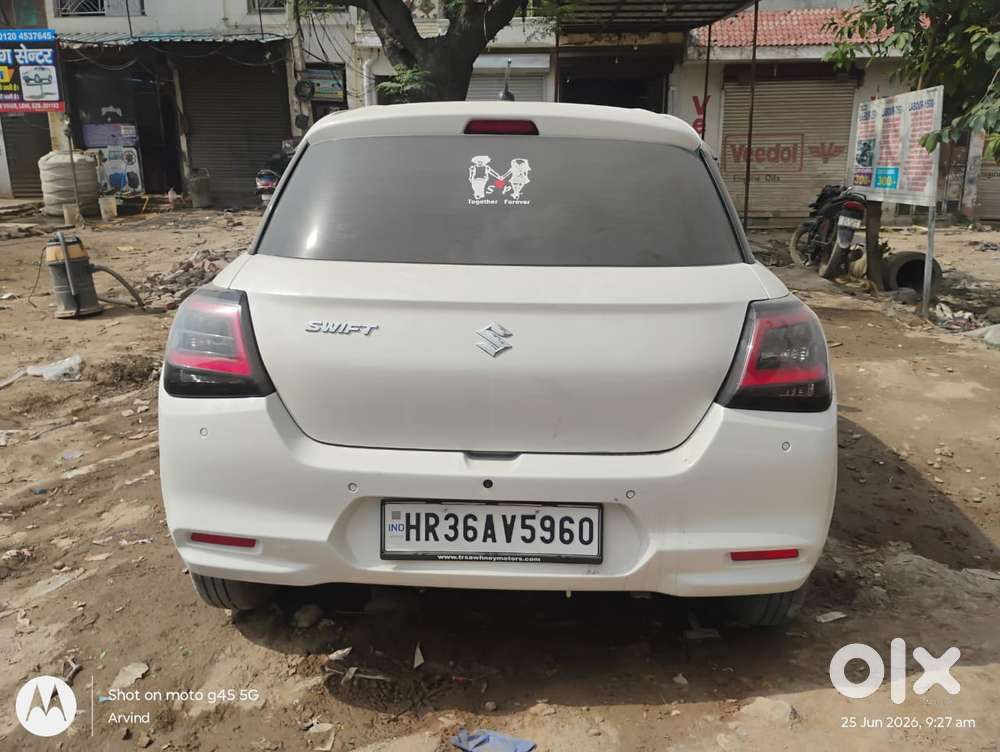 Maruti Suzuki Swift Vxi Ags, 2025, Petrol