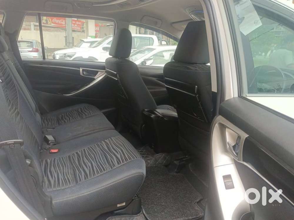 Toyota Innova Crysta 2.4 V 8 Str, 2022, Diesel