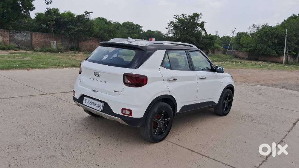 Hyundai Venue, 2019, Petrol