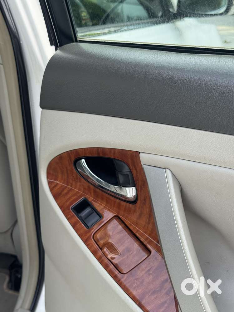 Toyota Camry W2 (at), 2012, Petrol