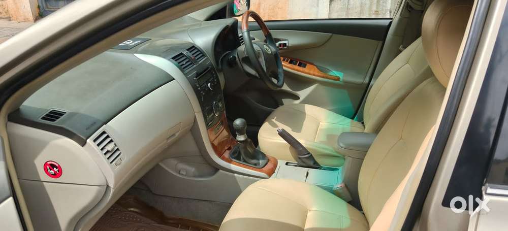 Toyota Corolla Altis G, 2010, Petrol