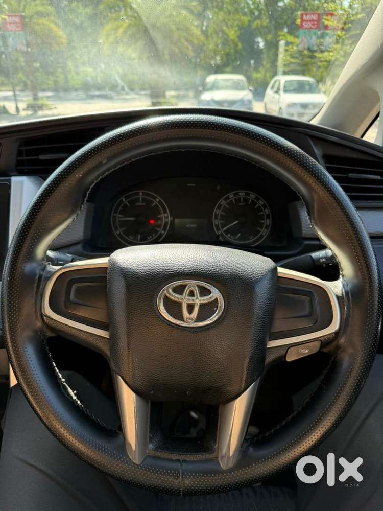 Toyota Innova Crysta 2018