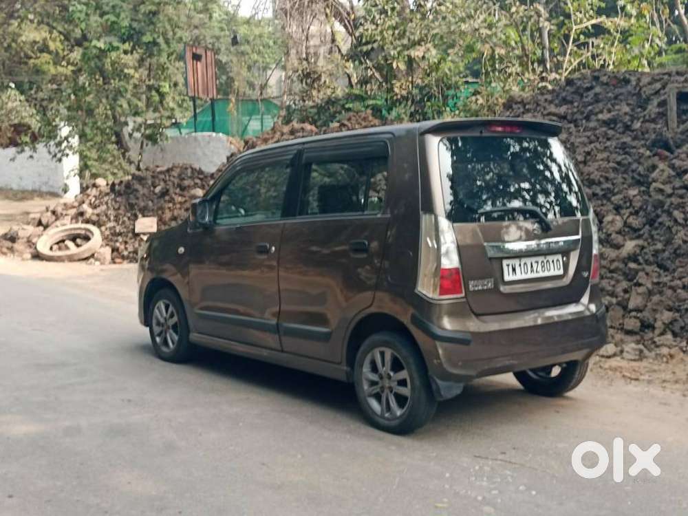 Maruti Suzuki Wagon R Vxi Plus Mt, 2017, Petrol