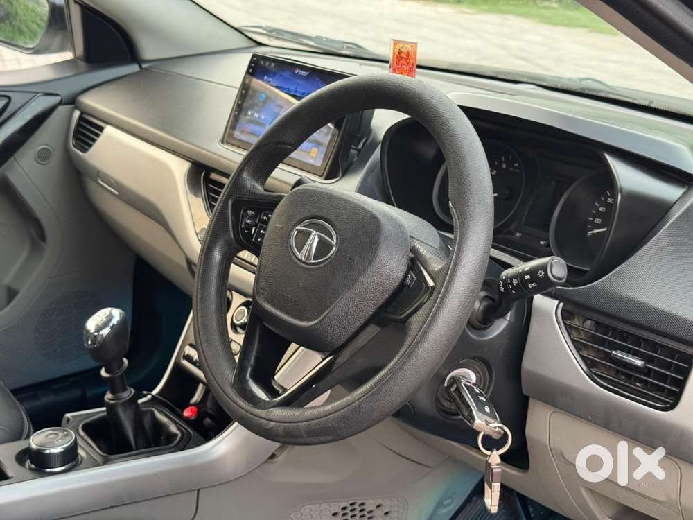 Tata Nexon 1.2 Revotron Xm (s), 2018, Diesel