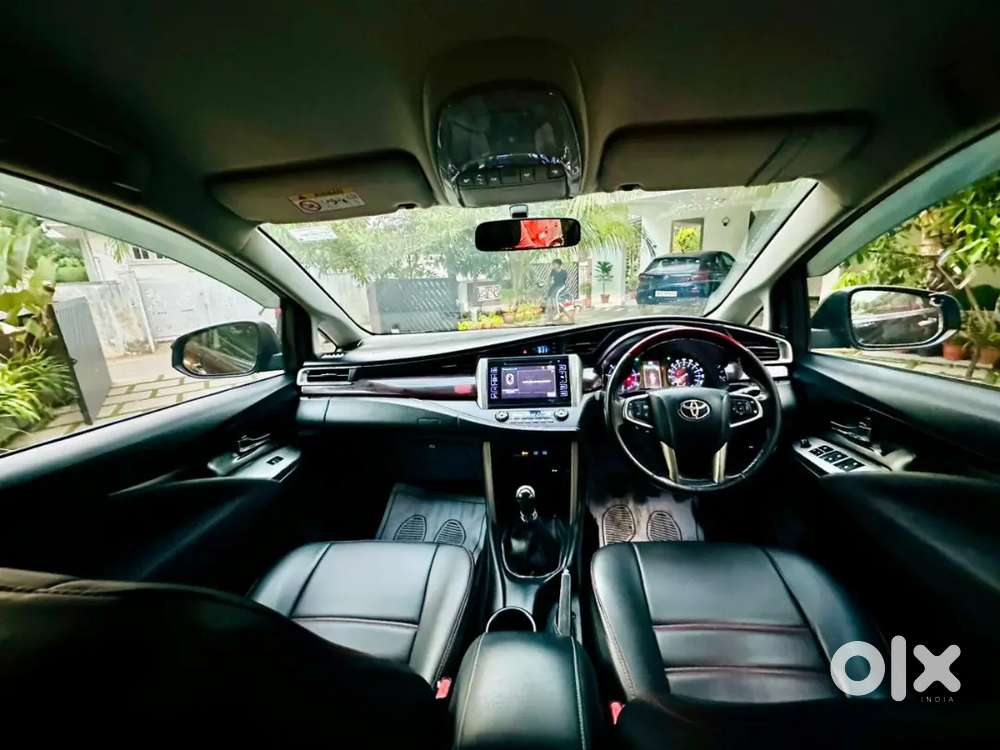 Toyota Innova Crysta 2018