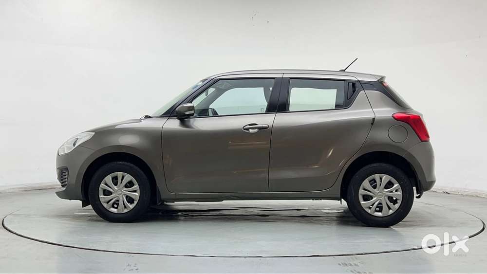 Maruti Suzuki Swift Vvt Vxi, 2021, Petrol
