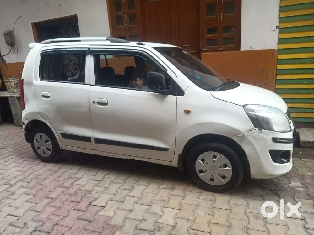 Wagonr Lxi Company Fitted Cng 2 Sal Baki Hai Gadi Ke Paper Ok Hai Sab