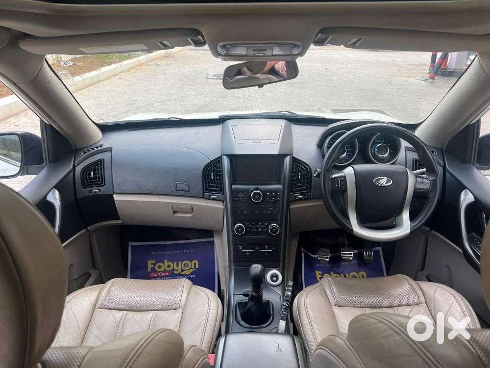 Mahindra Xuv500 2.2 W10, 2015, Diesel