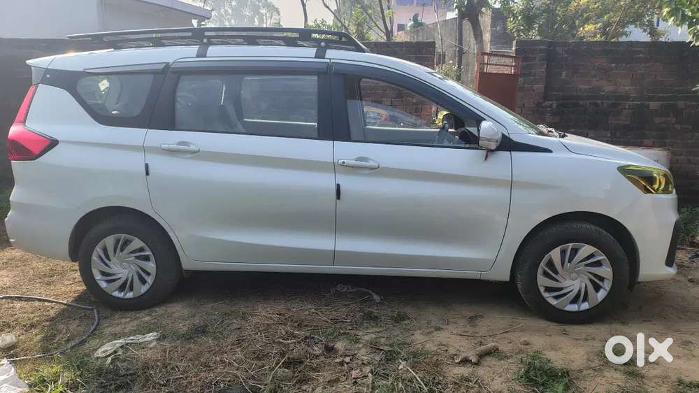 Maruti Suzuki Ertiga 2025 Cng & Petrol 9000 Km Driven