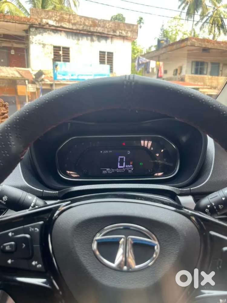 Tata Nexon Revotron 2022 Petrol