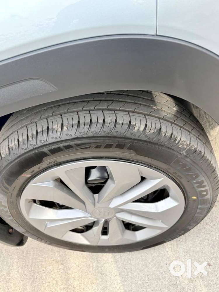 Maruti Suzuki Fronx Delta 1.2 Ags, 2025, Petrol