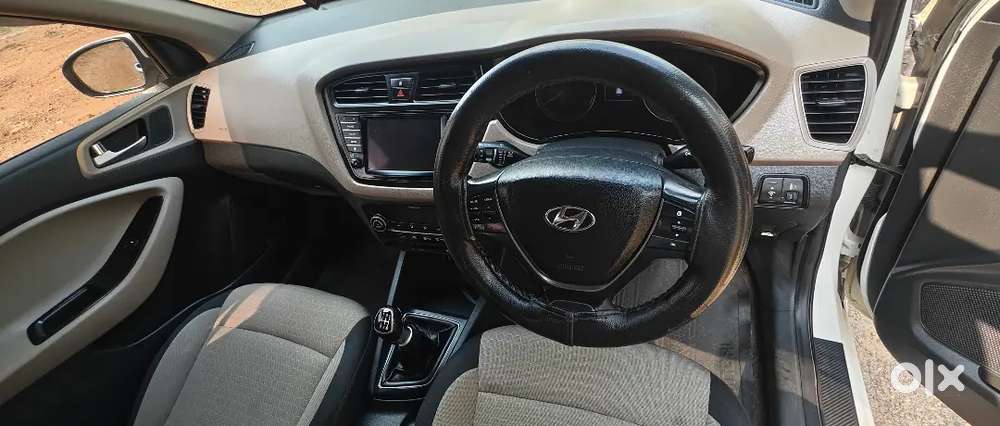 Hyundai I20 Asta(o) Diesel Button Start Showroom Record Service