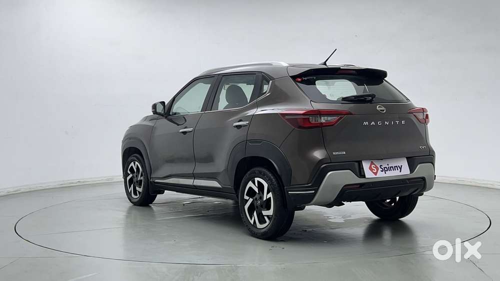 Nissan Magnite 1.0 Xv Premium Turbo Cvt, 2022, Petrol