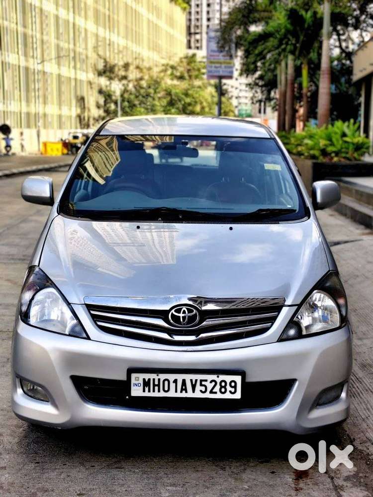 Toyota Innova 2.5 G (diesel) 8 Seater, 2010, Diesel