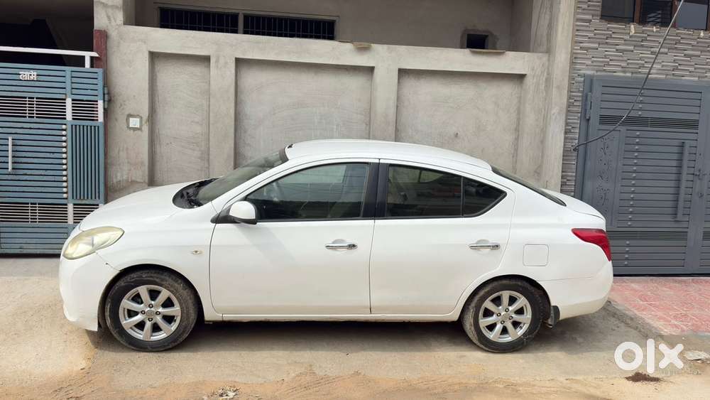 Nissan Sunny Diesel Automatic 2012