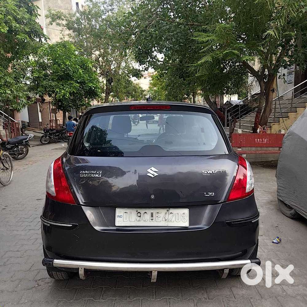 Maruti Suzuki Swift 1.2 Lxi (o), 2015, Cng & Hybrids