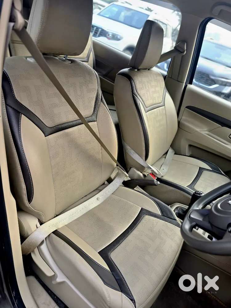Maruti Suzuki Ertiga Vxi 2024