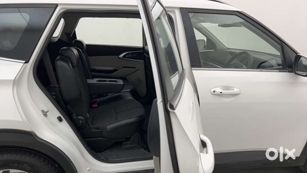 Kia Carens 1.4 Prestige 7 Str, 2022, Petrol