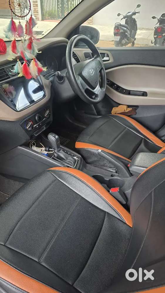 Hyundai I20 Top Model At  Low Km  Lady Driven