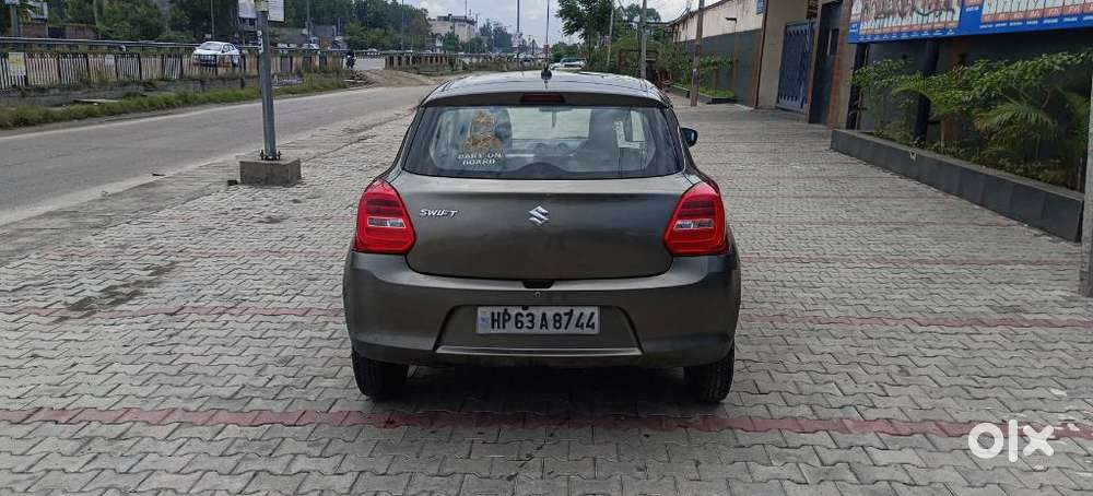 Maruti Suzuki Swift Vxi + Manual, 2019, Petrol
