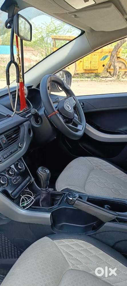 Tata Nexon  September 2022 Petrol Well Maintained