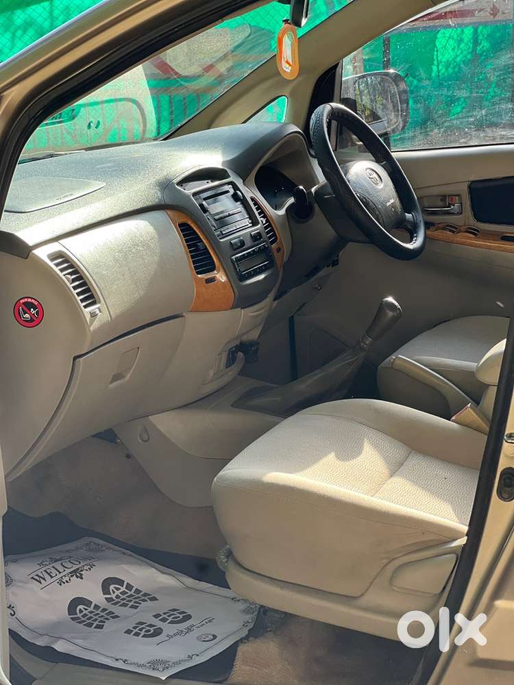 Toyota Innova Well Maintained