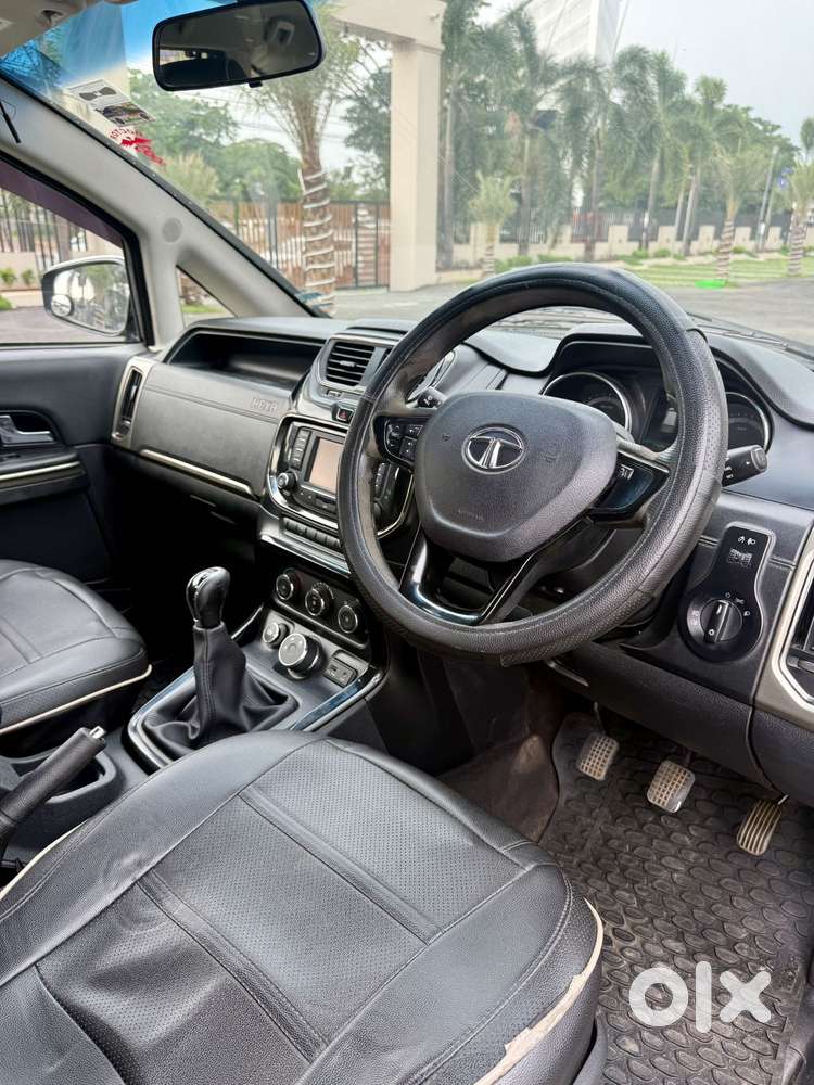 Tata Hexa 2.2 Xta 4x2 7 Str, 2018, Diesel
