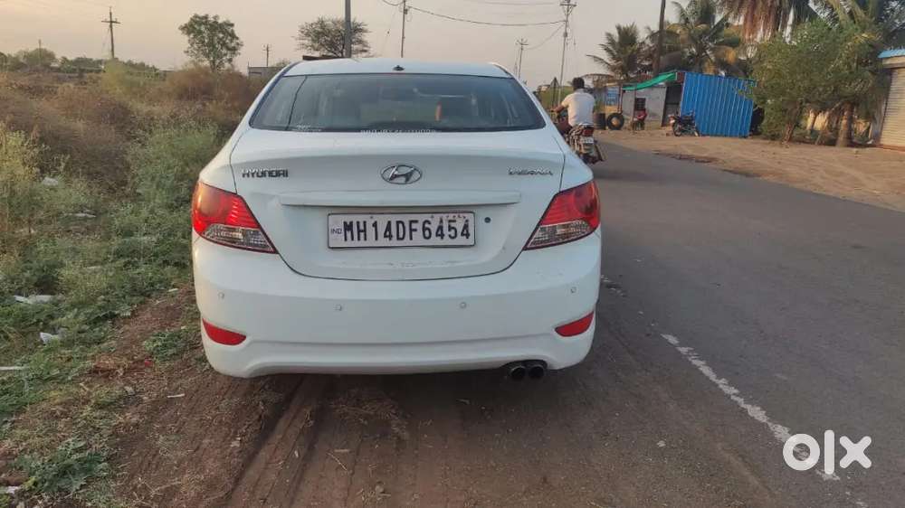 This Is Dr.'s Car . Hyundai Verna 2012 Diesel Well Maintained