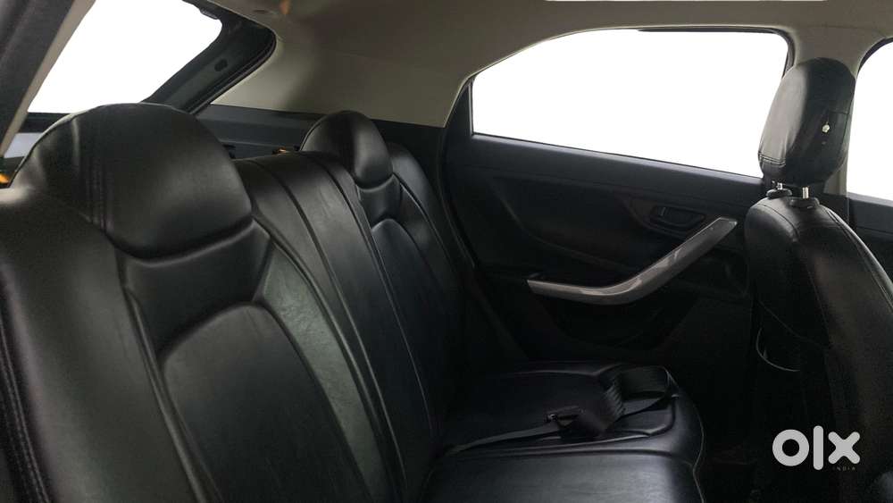 Tata Nexon 1.2 Revotron Xm (s), 2021, Petrol