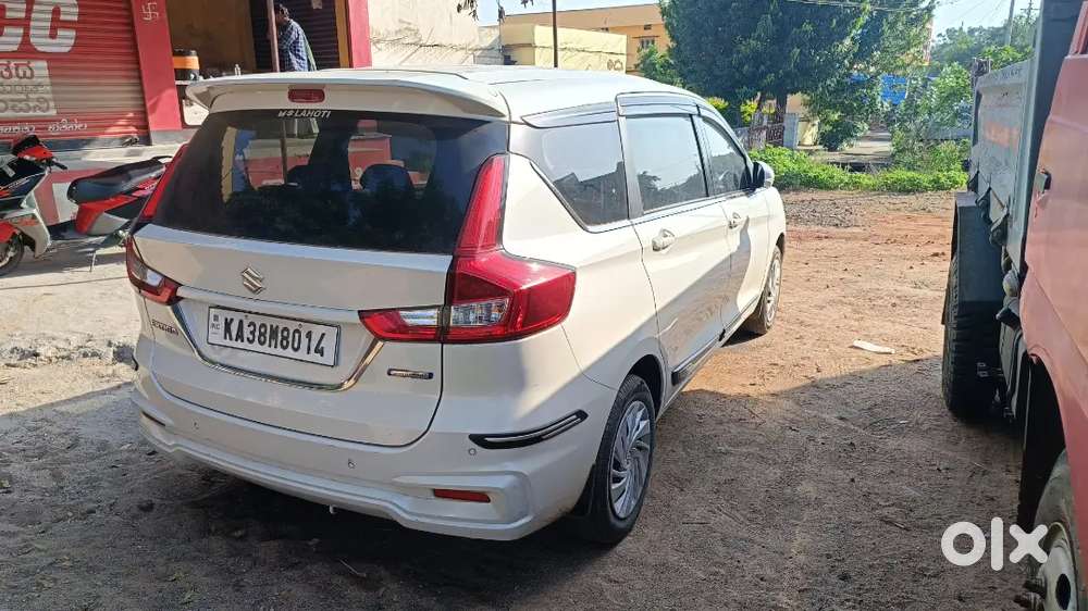 Maruti Suzuki Ertiga Vxi Petrol 2021