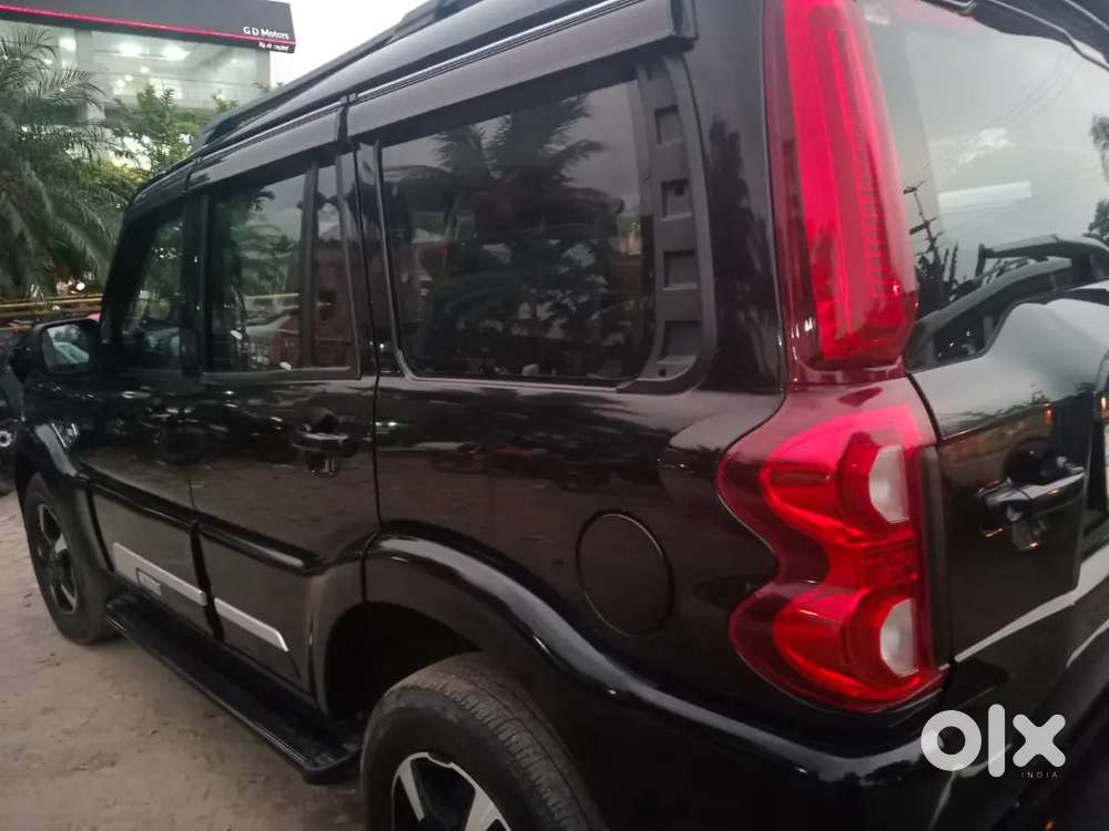 Mahindra Scorpio Classic 2024 Diesel Automatic