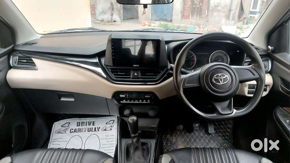 Toyota Glanza 1.2 E, 2023, Petrol