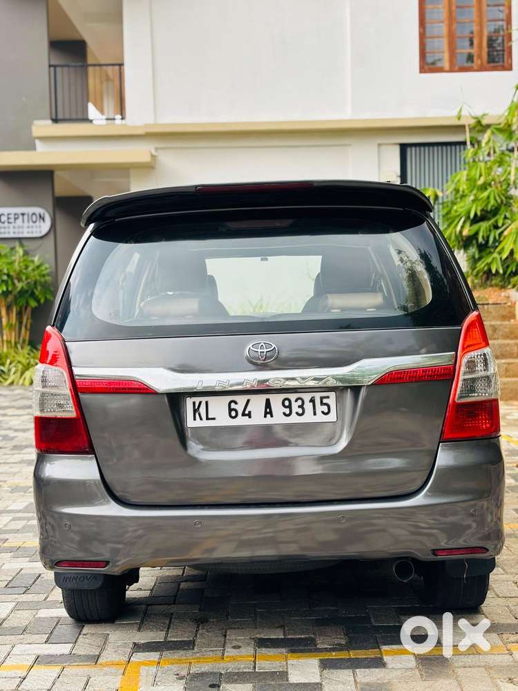 Toyota Innova 2.5 G (diesel) 7 Seater, 2006, Diesel